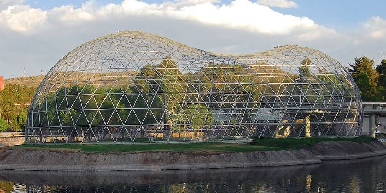 Gridshells: Free-form and free-span buildings