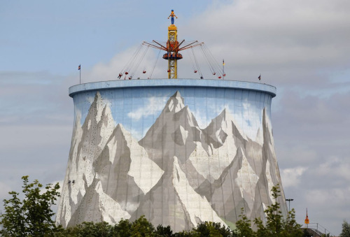 An old, would-have-been hyperboloidal nuclear cooling tower in Germany got a facelift (photo by Ina Fassbender/Reuters)