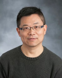 Professor Chong-Qing Ru