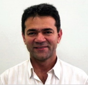 Professor Eliseu Lucena Neto