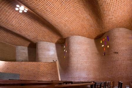 Church in Uruguay with thin shell Gaussian vaults