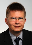 Professor Dr.-Ing. Richard Degenhardt