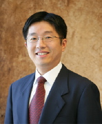 Professor Teng Li